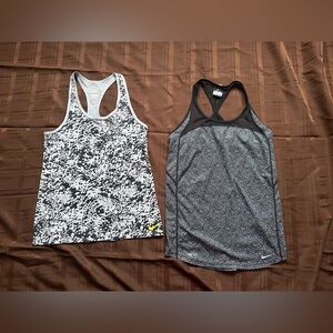 Nike Women's Tank tops. Lot of 2. Size Small